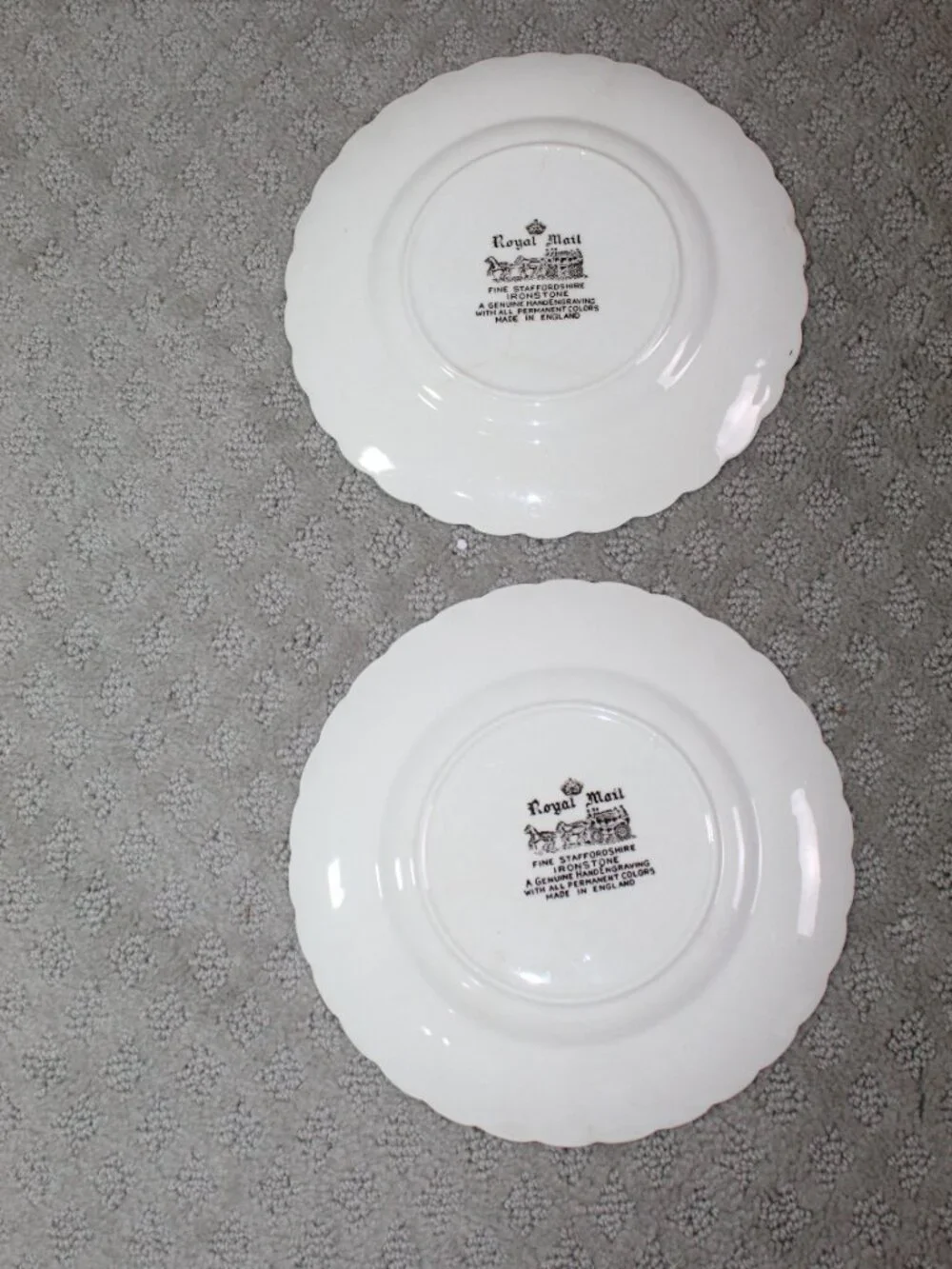 Set of 2 Royal Mail Staffordshire Ware Brown & Ivory 7.75